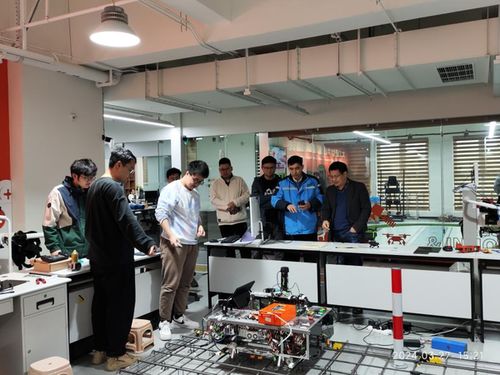 上海寶冶錢國創(chuàng)新工作室與上海大學工程訓練中心共探技術前沿，深化產(chǎn)學研合作